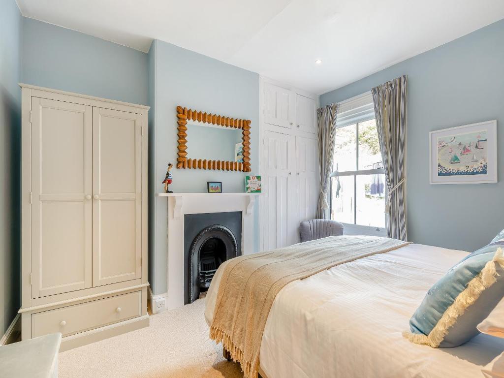 midships double room 2